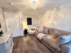 Photo 17- click for photo gallery